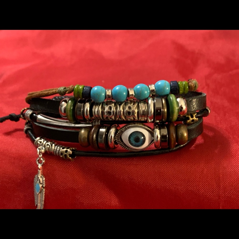 Bracelets Punk Eye Leather Wristband Men Woman